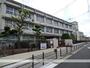 小学校　生野南小学校（小学校）まで570m