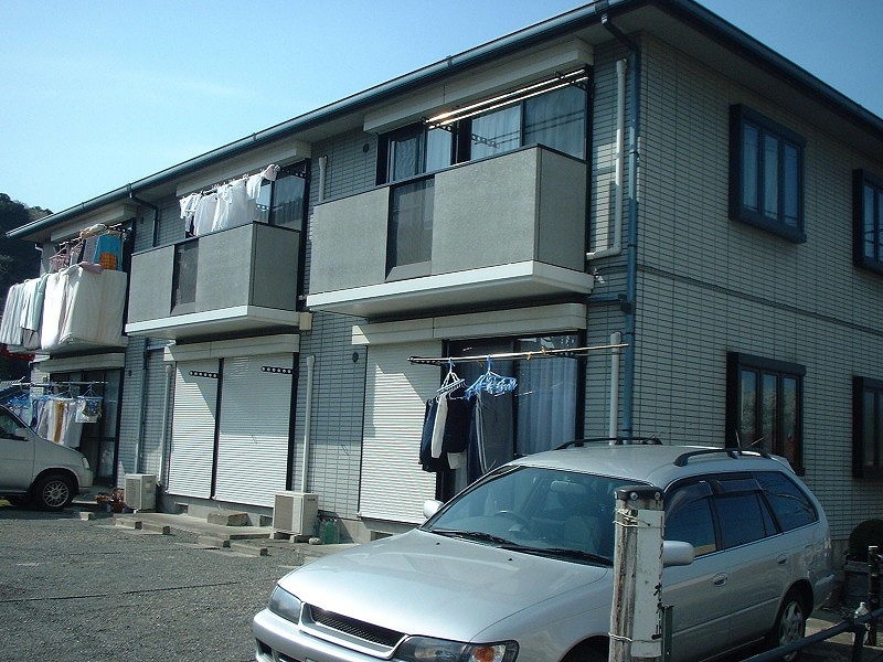 建物外観　池上小学校の目の前にございます！お子様の通学に大変便利です☆