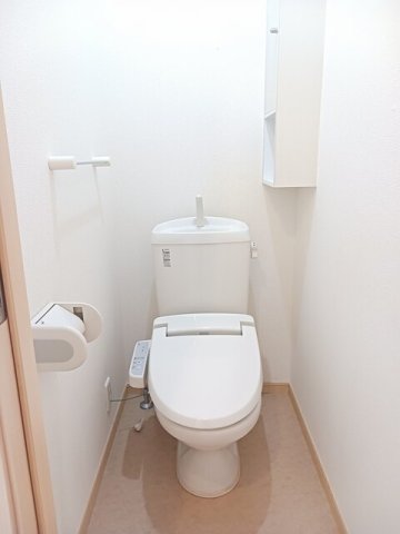トイレ　シンプルで使いやすいトイレです