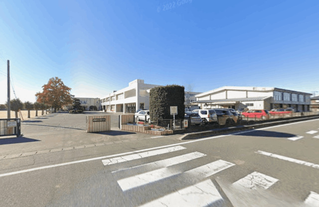 小学校　伊勢崎市立宮郷小学校（小学校）まで1505m