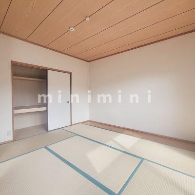 収納　※写真は別号室のものですので現状優先とさせていただきます