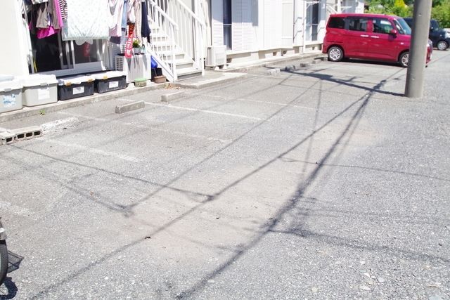 駐車場　★お問い合わせはタウンハウジング町田店まで★