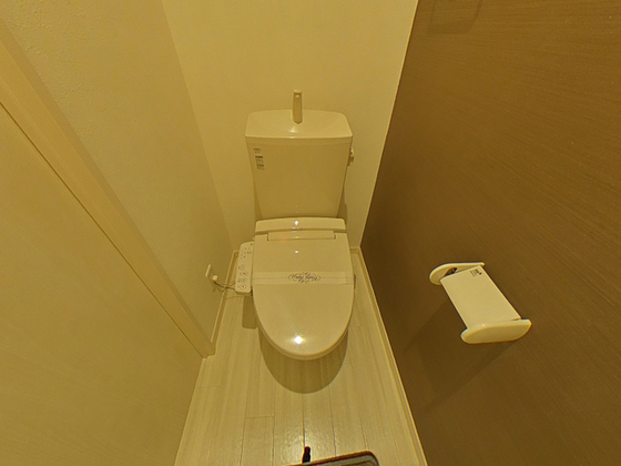 トイレ　※別部屋の写真です