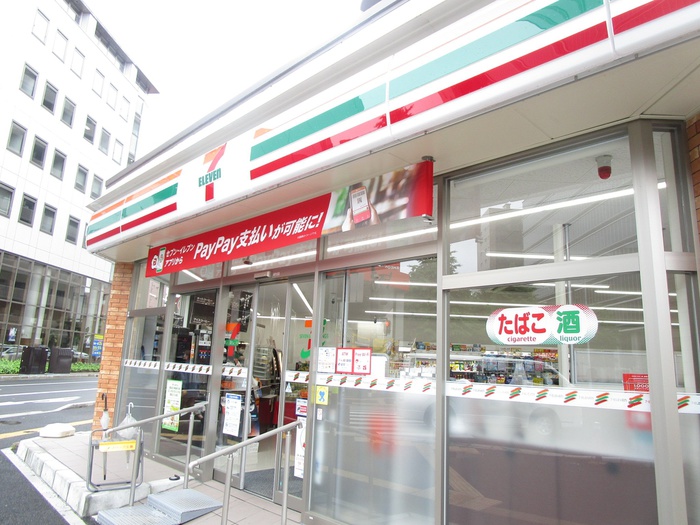 コンビニ　セブイレブン仙台東八番丁（コンビニ）まで177m
