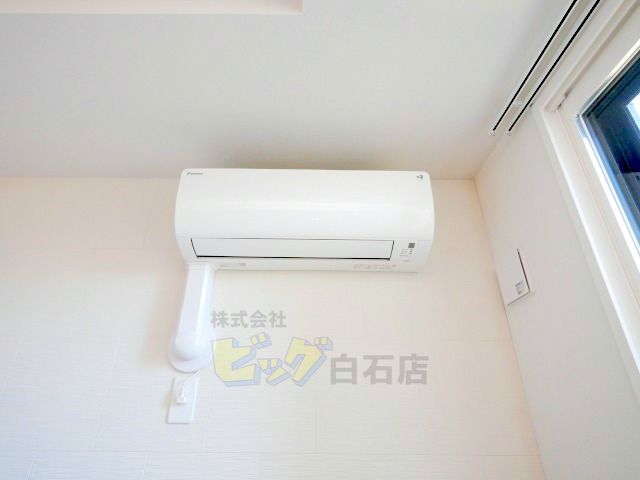 その他設備　夏も快適なエアコン付きです♪