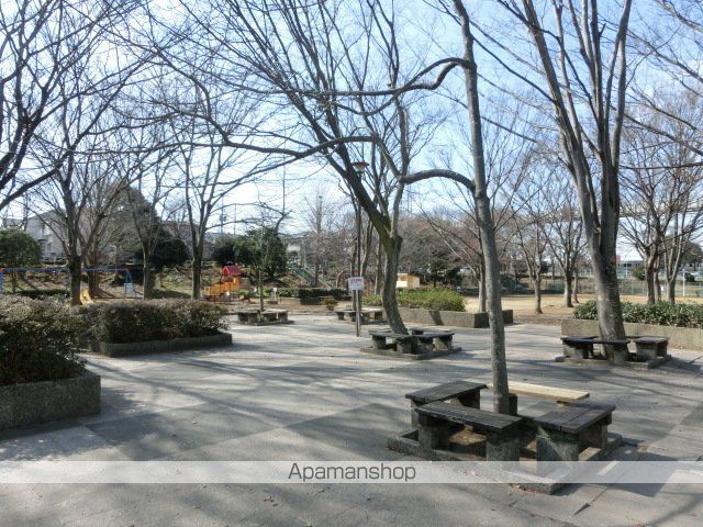 公園　美しの森公園（公園）まで160m