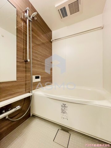 バス・シャワールーム　同マンション別部屋　参考写真