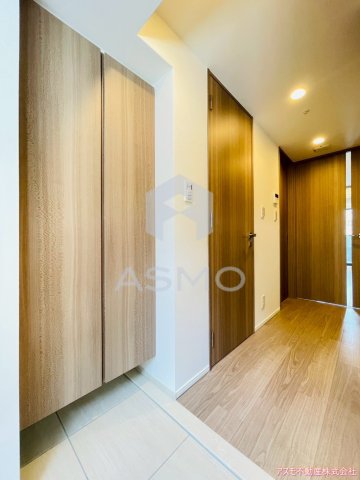 玄関　同マンション別部屋　参考写真