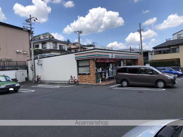 コンビニ　セブンイレブン（コンビニ）まで1071m