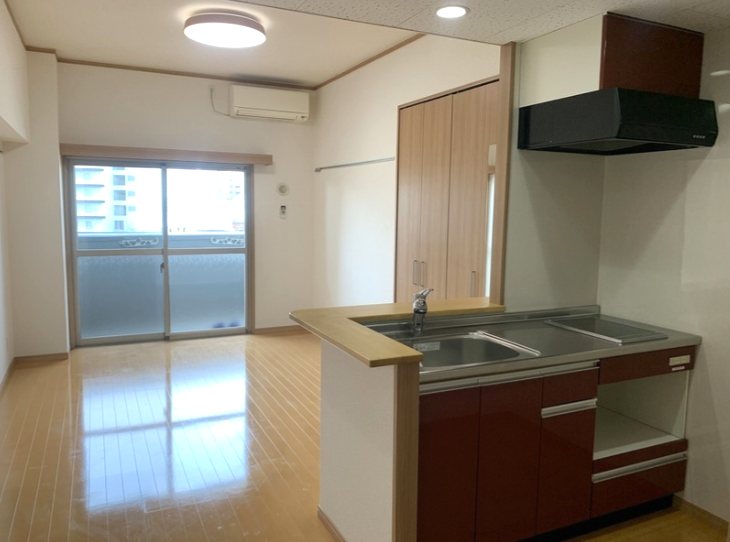 居室・リビング　※同マンション別部屋写真のため、現状優先。