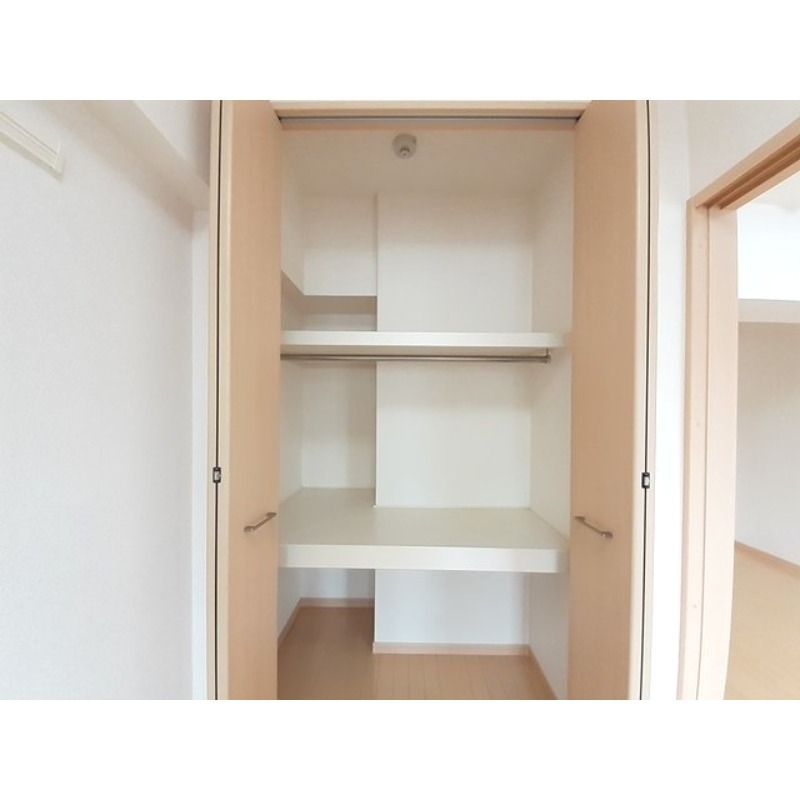 収納　奥行のある収納もあります