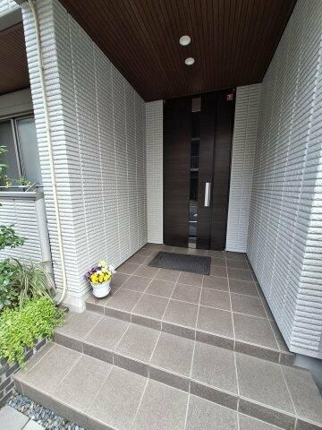 東急池上線 戸越銀座駅 徒歩9分 4階建 築8年の外観写真