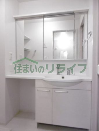 洗面設備　ニューフラ―リッシュ　イースト