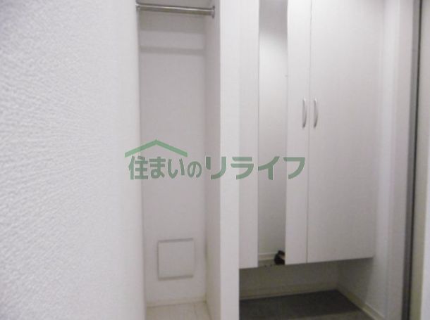 玄関　ニューフラ―リッシュ　イースト