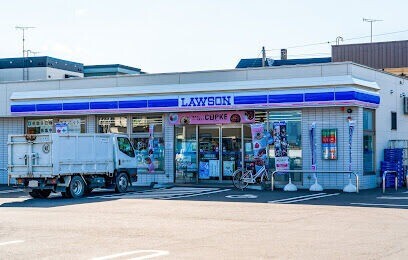 コンビニ　ローソン札幌北37条東店（コンビニ）まで174m