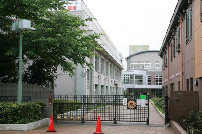 京王井の頭線 高井戸駅 徒歩5分 5階建 築18年の周辺写真