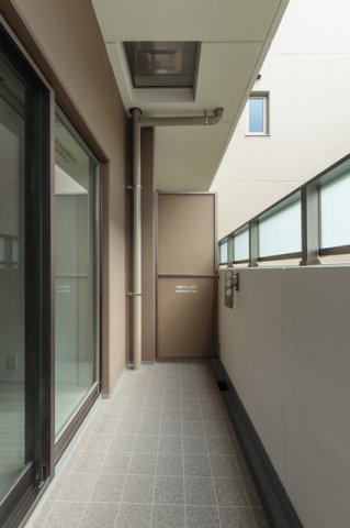 バルコニー　※写真は同タイプ住戸です。