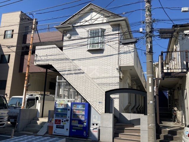 ローズアパート62番館の外観写真
