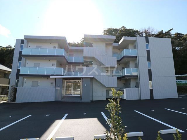 棒屋第13住吉ハイツの外観写真