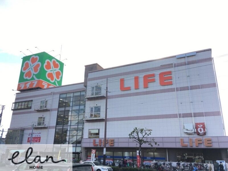 スーパー　ライフ　巽店（スーパー）まで929m
