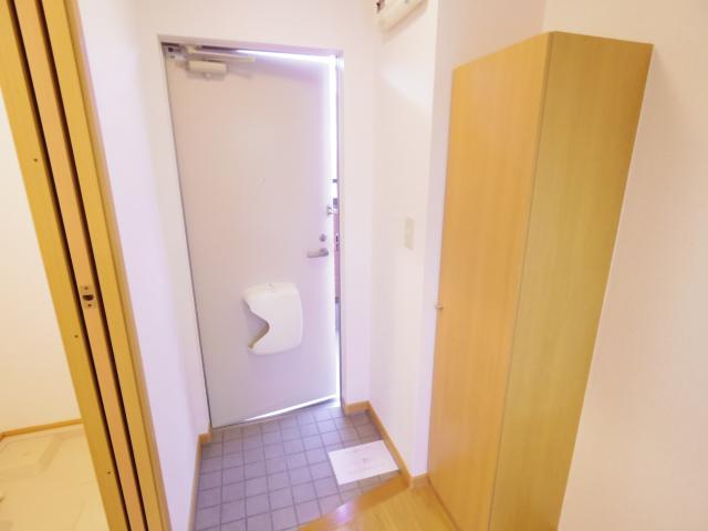 近鉄奈良線 大和西大寺駅 徒歩8分 2階建 築21年の玄関写真