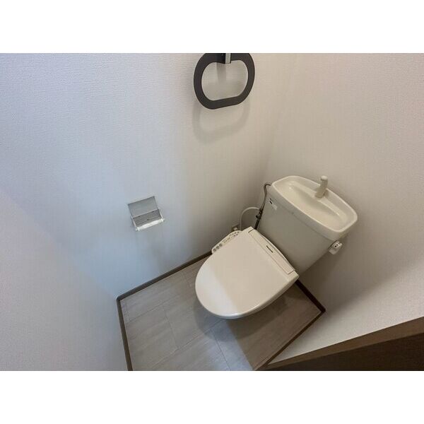 グランデBのトイレ写真