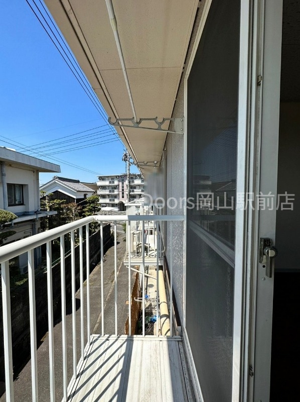 バルコニー　別のお部屋の写真です。