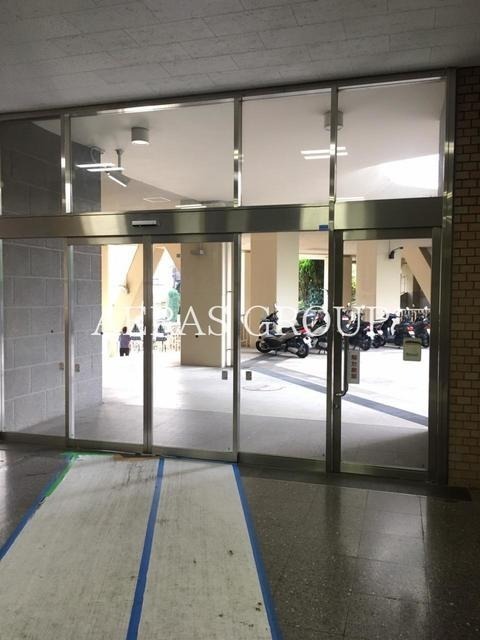 ロビー