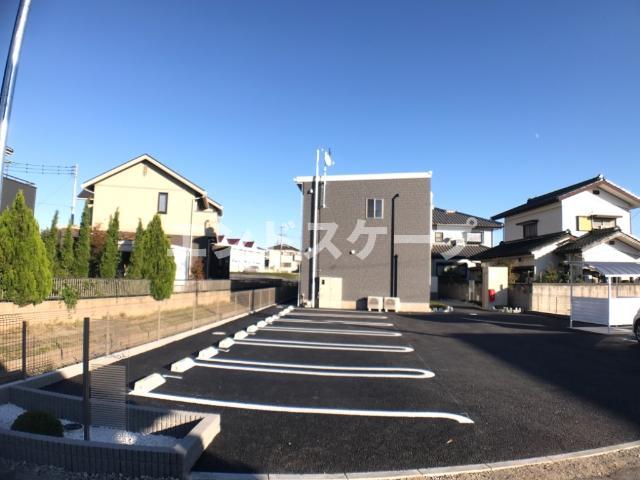 駐車場　外観写真（昼） 高崎、前橋のお部屋探しはエンドスケープまで！