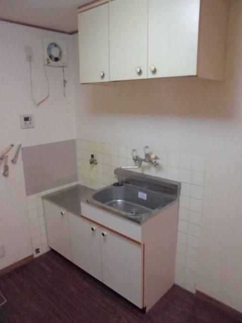 キッチン　別部屋の写真です。