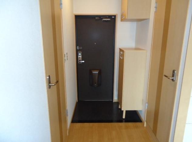 ＪＲ奥羽本線 山形駅 徒歩12分 4階建 築22年の玄関写真