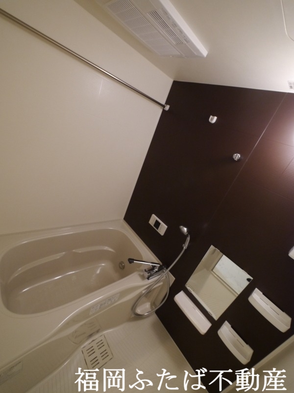 Litera IBK 香椎東の風呂写真