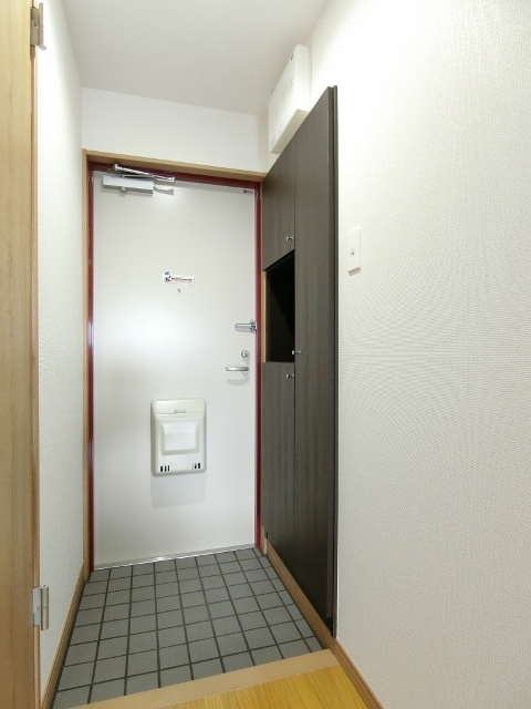 玄関　図面と現状に相違がある場合には現状を優先
