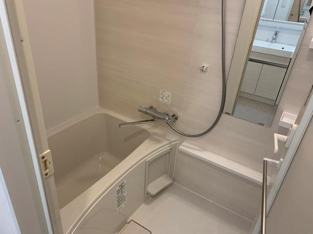 バス・シャワールーム　写真は同タイプ住居です