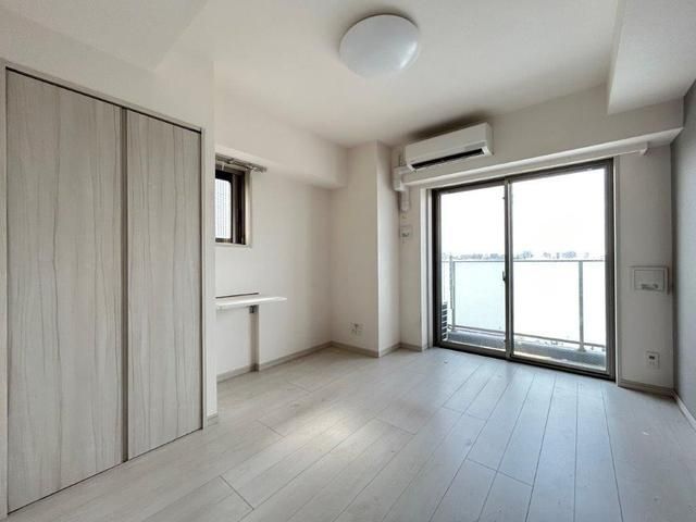 居室・リビング　写真は同タイプ住居です