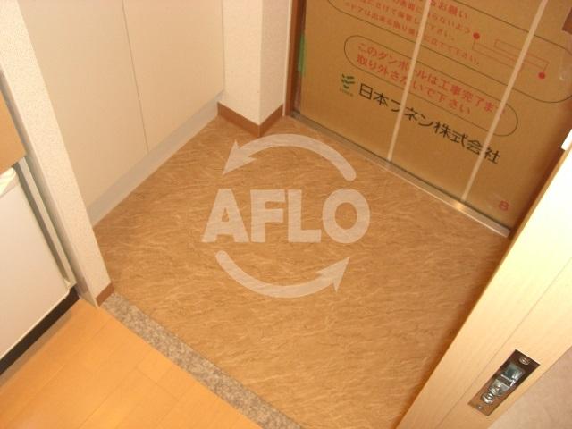 玄関　エステムコート難波センチュリオ　玄関