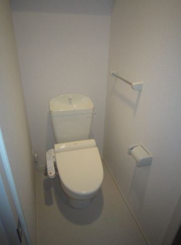 メゾン・シャルマンのトイレ写真