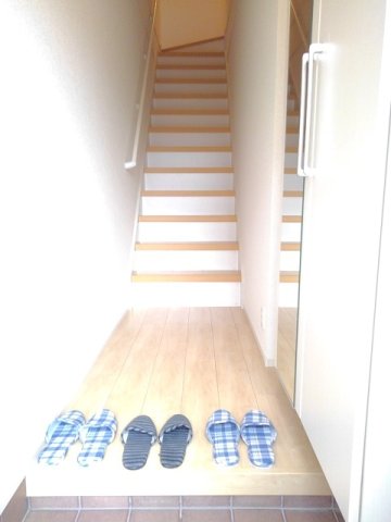 プルミエール手屋IIIの玄関写真