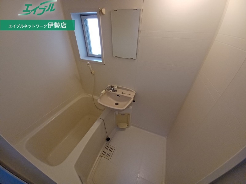 バス・シャワールーム　別部屋参考写真です