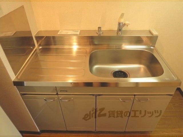 NAVI2のキッチン写真