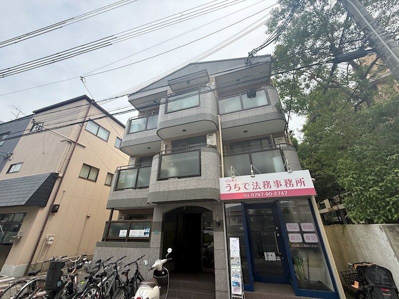 シティプラザあしやの外観写真