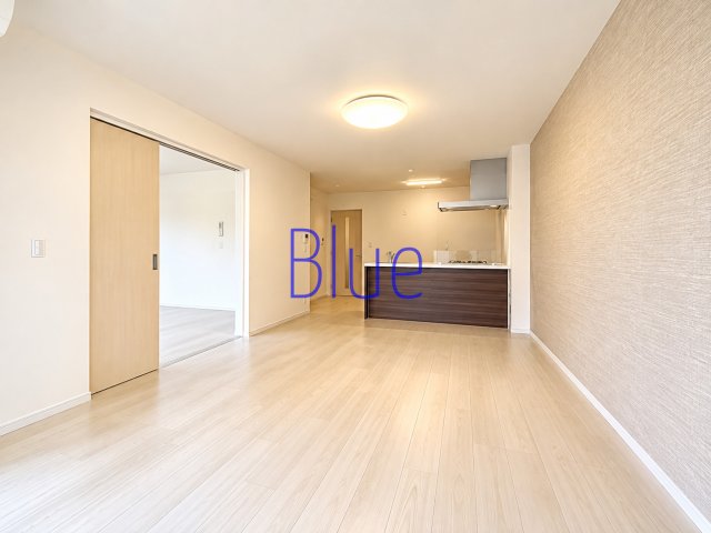 居室・リビング　【Blueの取り扱い物件】