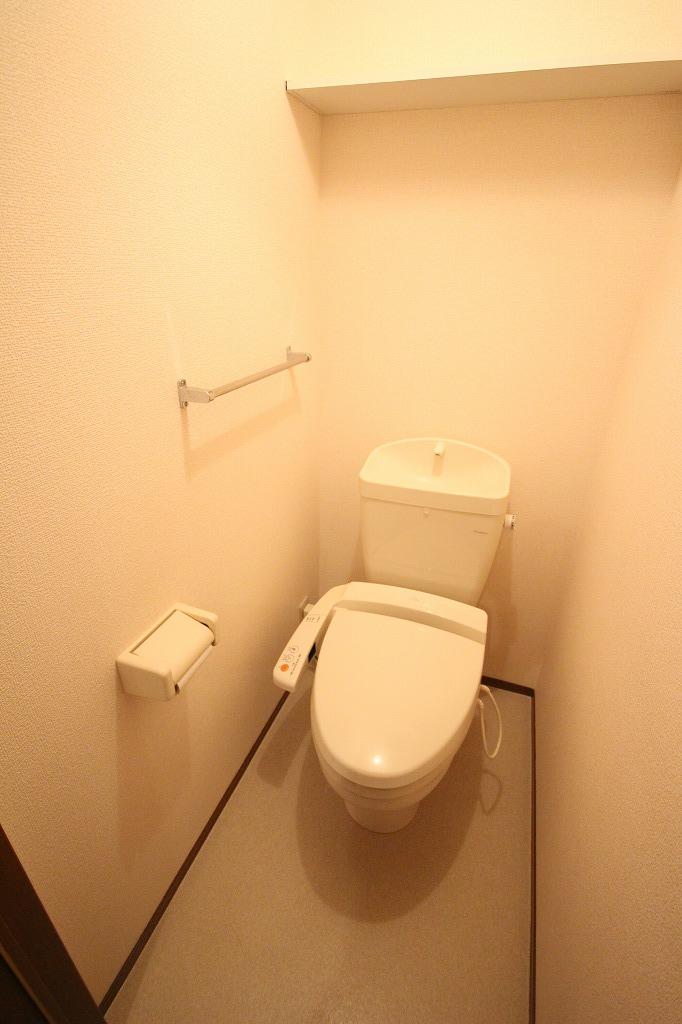 トイレ　※お部屋により仕様が異なる場合があります