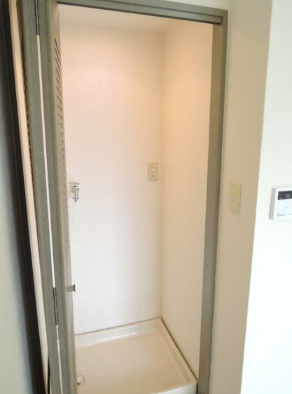 その他設備　洗濯機置き場は室内です。