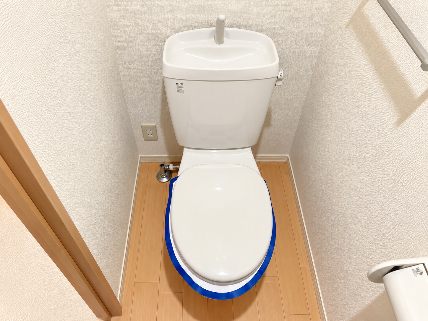 京都丹後鉄道宮豊線 岩滝口駅 徒歩5分 2階建 築20年のトイレ写真