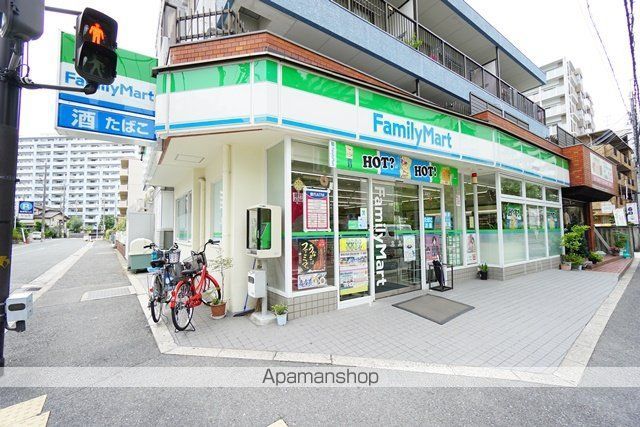 コンビニ　ファミリーマート茨木天王店（コンビニ）まで261m