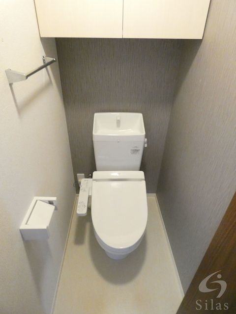 ＪＲ阪和線 上野芝駅 徒歩18分 3階建 築9年のトイレ写真