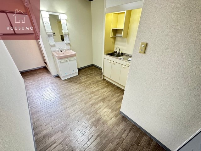 MIZUNOコーポの居間写真