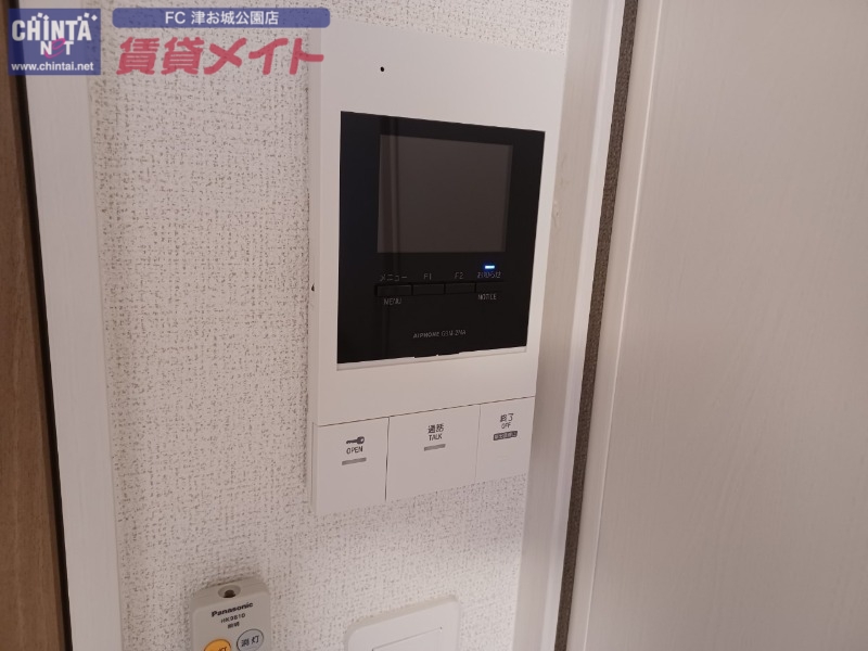 セキュリティ　同型参考写真