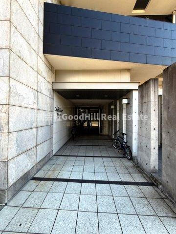エントランス　セレブコート木川